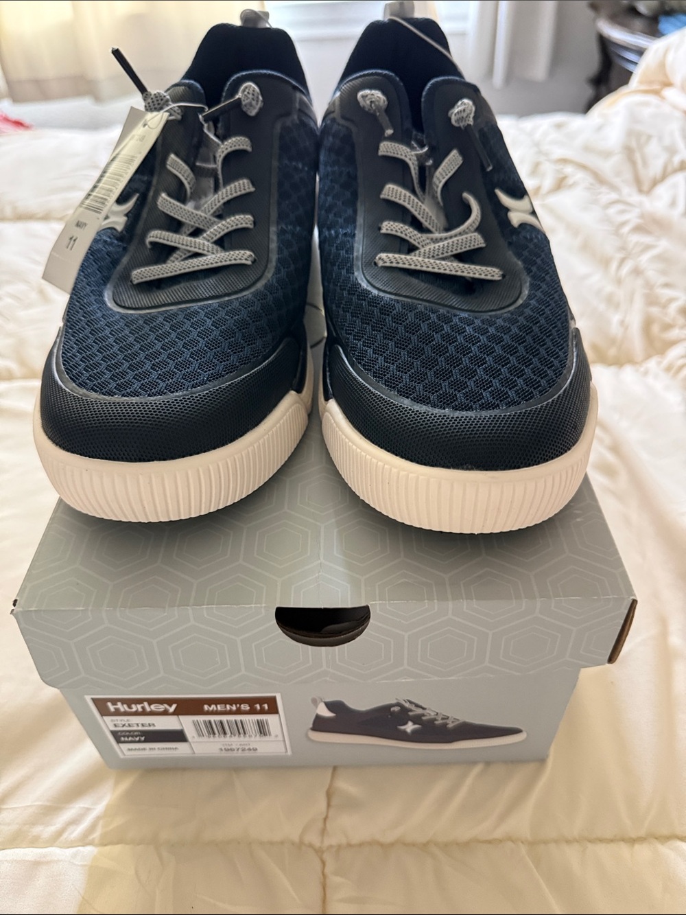 Hurley Men’s Navy and White Mesh Lace-Up Sneakers